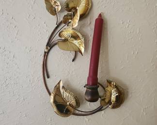 Vintage Brass Leaf Wall Sconce - Home Interiors