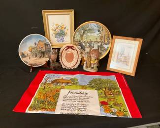 Friendship Village Decor 