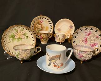 Decorative Display Tea Cups