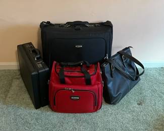 Traveling DelSey Friends