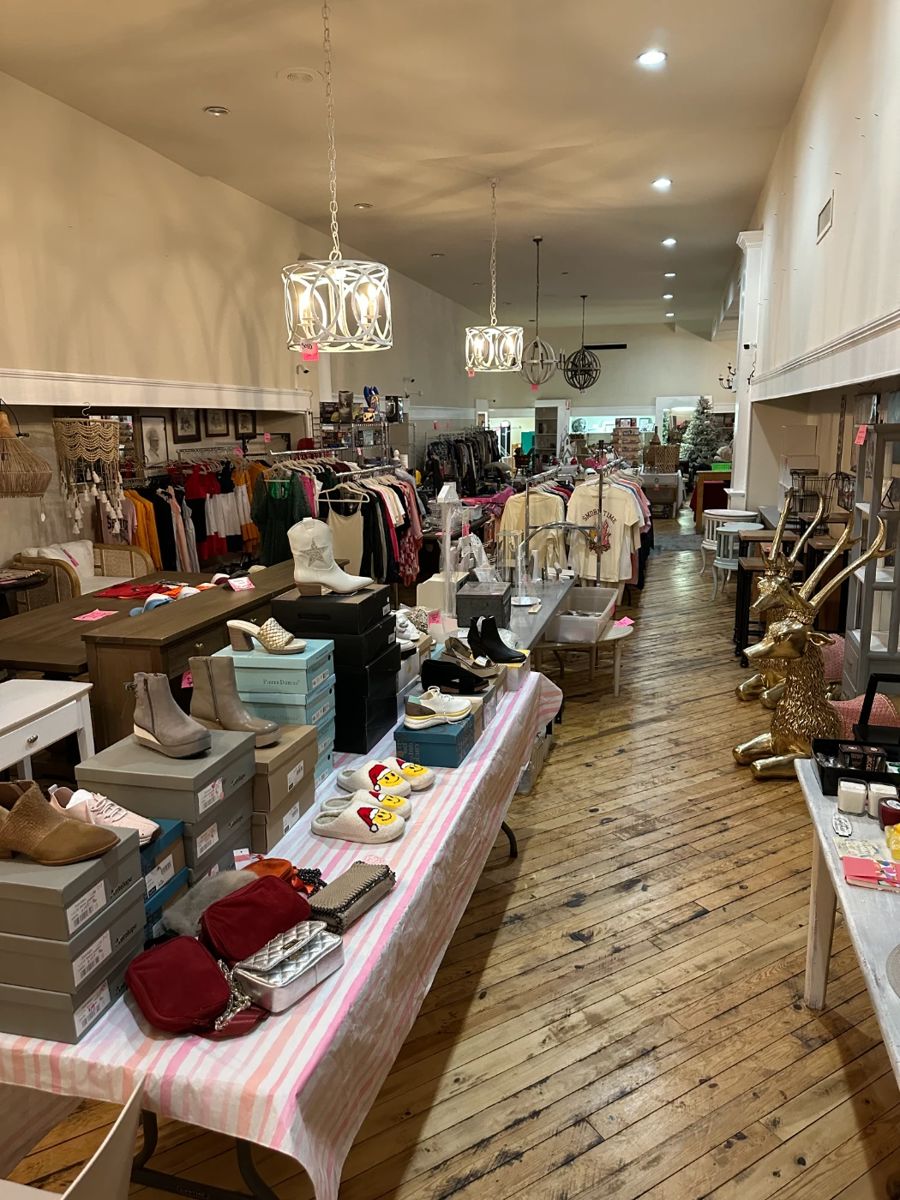 Boutique Closing- Shoes, Clothes, Gifts Decor, Display, 