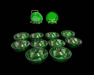 16 Vtg Anchor Hocking Forest Green Berry Bowls