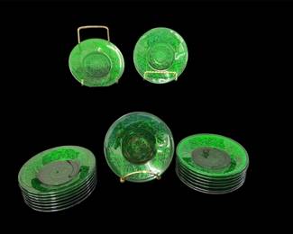17 Pcs Vtg Anchor Hocking Forest Green Saucers