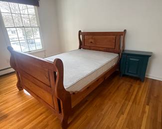 Furniture-Bed