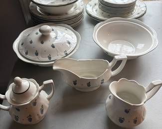 Johnson Brothers Berries dishes 