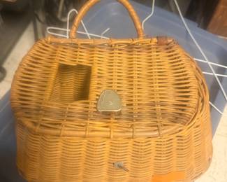 Fishing basket 