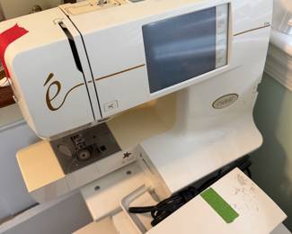 Esante sewing and embroidery machine 