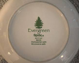 Back of Spode Evergreen plate 