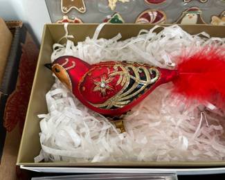 Halmark limited cardinal ornament