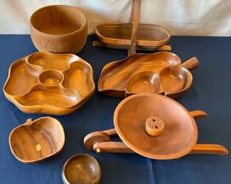 Wood Dishes And Decor