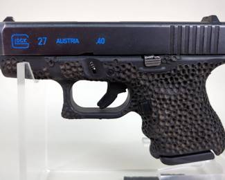 Austria/ Glock 27 .40 Cal Pistol SN# MVT130 