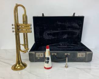 Lot 420 Vintage King Cleveland 600 Brass Trumpet