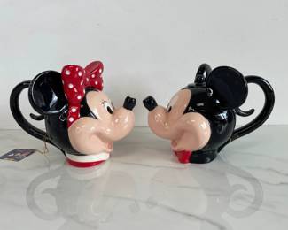 Lot 5075 Mickey Mouse  Minnie Teapots Disney