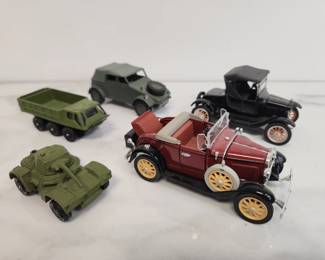 Lot 308 Vintage Die Cast Cars and Military Vehicles  Dinky Toys  Others