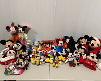 Lot 5027 Disney Mickey Mouse Plush Toys
