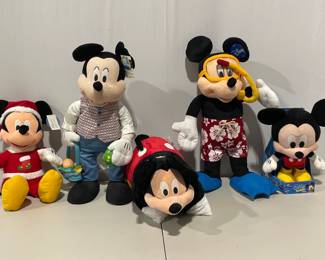 Lot 5028 Disney Mickey Mouse Large Plush Toys