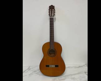 Lot 583 Yamaha G225 Nylon String Classical Guitar