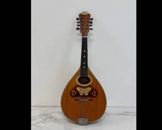 Lot 203 Vintage Lyra Mandolin AS IS