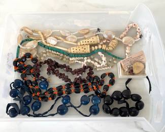 Lot 497 Vintage Costume Jewelry