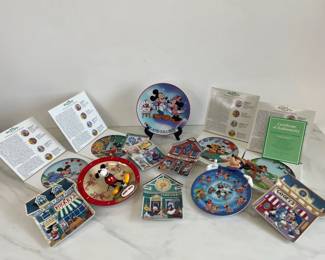 Lot 5066 Disney Collectible Plates