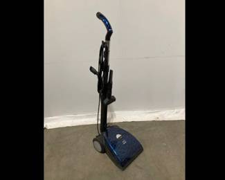 Lot 5011 Miele Art Vacuum Cleaner