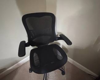 Black mesh office chair