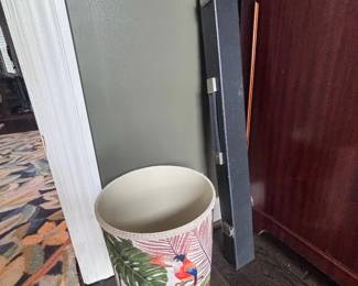 Ceramic floral umbrella stand