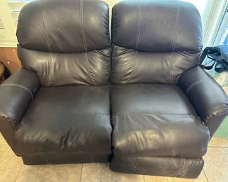 Double Reclining Love Seat