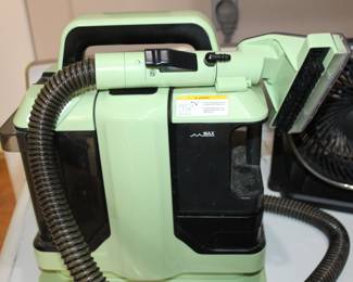 portable carpet steamer