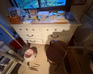 . . . a closer look at the dresser