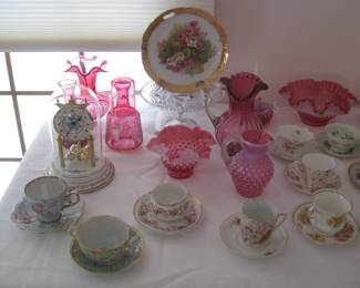 Cup/saucer collection, some of the Fenton