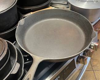 HUGE iron skillet 15”