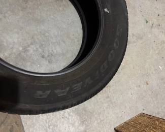 Good Year Wrangler Tire P275/60R20