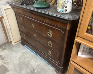 Period Charles X or Louis Phillipe mahogany commode
