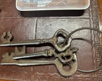 Collection antique keys