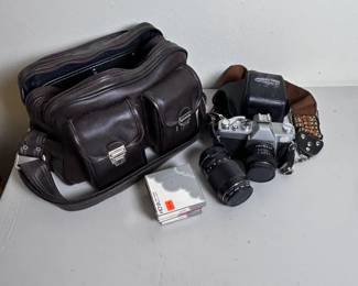 b Mamiya Sekar 500 35mm Camera