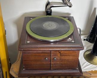 a Horn Disc Phonograph