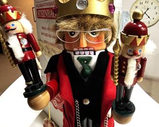Christian Steinbach King of Nutcrackers w/original box.