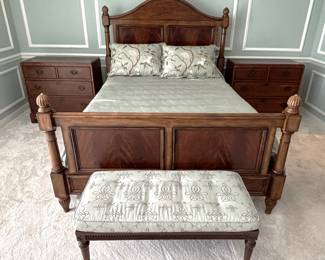 BUY IT NOW! $695.00. Call Jan at 314 960-5700. Drexel Queen size Head and Foot board w/Beauty Rest Black Hybrid Alcove Plush Mattress.