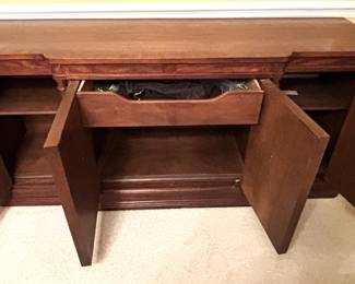 BUY IT NOW! $225.00. Call Jan at 314 960-5700. Heritage dining room server. 68 1/2" W x 19" D x 31" H.