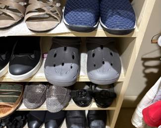 Master bedroom closet - ladies shoes - sz 9