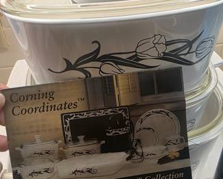 Coming Coordinates - Lyrics collection cookware