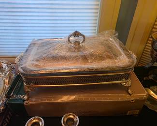 Silver chafing dish with lid