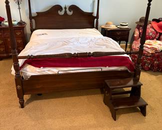 Master Bedroom bed  - steps to bed 