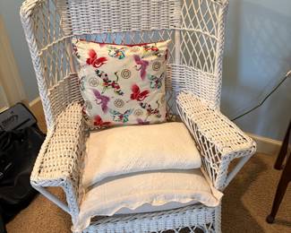 Master bedroom - wicker chair 