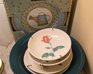More vintage dishes