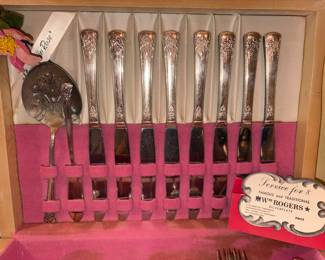 Silver plate set of 8 - Wm Rogers