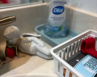 Master bathroom - miscellaneous 