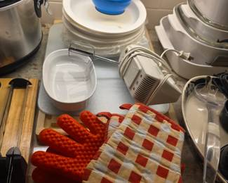 Miscellaneous kitchen