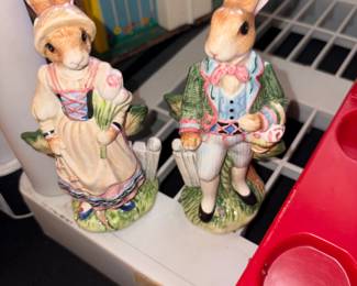 Set of ceramic rabbits